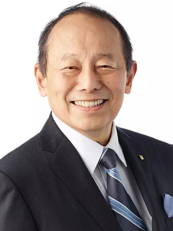 photo of Robert (Bob) Wong