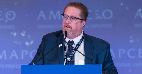 Image of Dave Bulmer for “Canada’s professionals” edition of The Top 100 magazine 